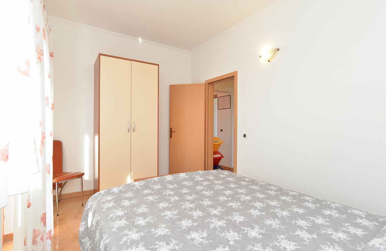 Apartment Ljiljana 1553 Novigrad Istria Esterno foto