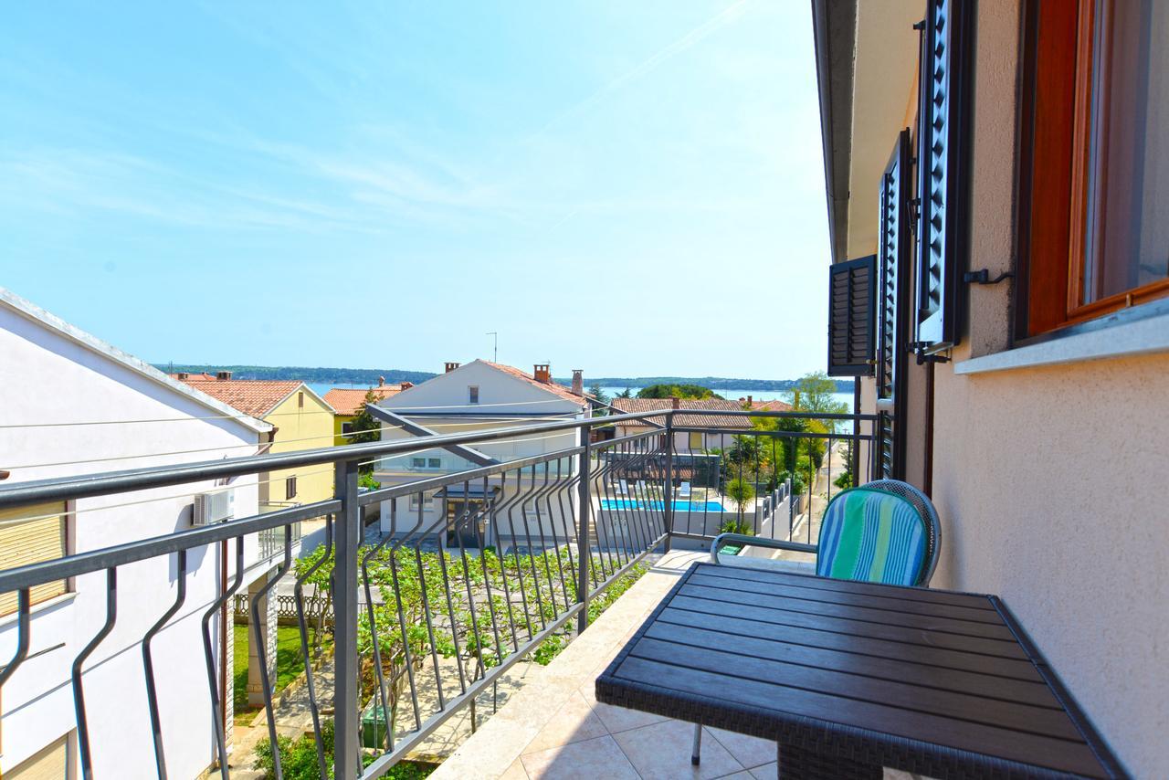 Apartment Ljiljana 1553 Novigrad Istria Esterno foto
